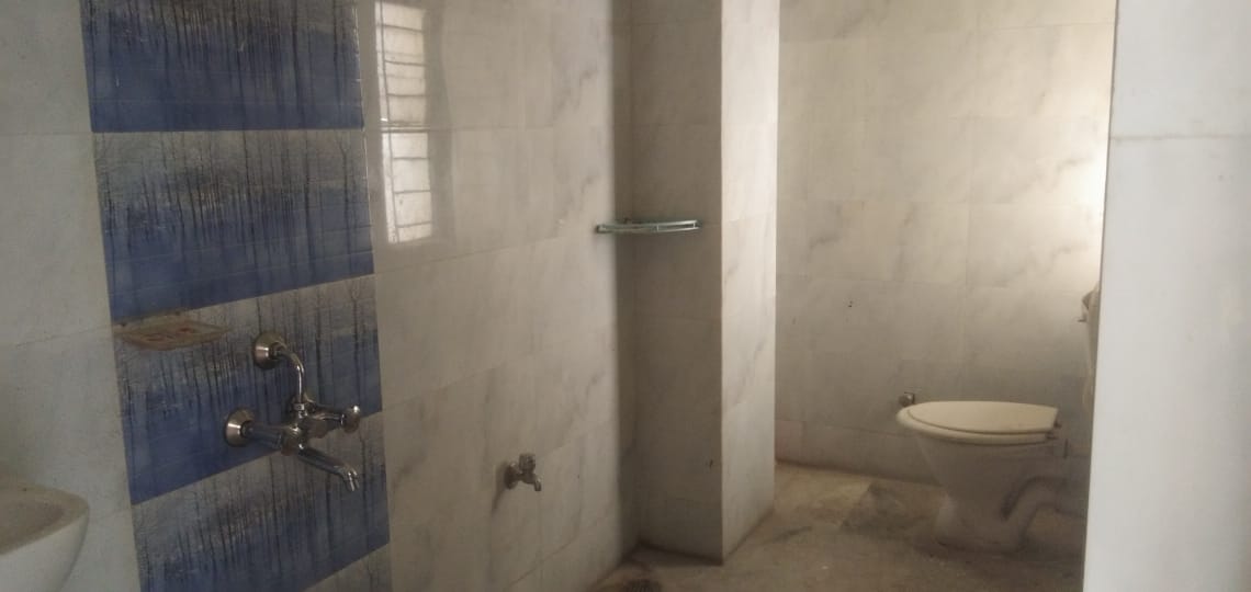 Semi Furnished 3bhk Duplex in New Sarania, Guwahati, Assam, India for Rent
